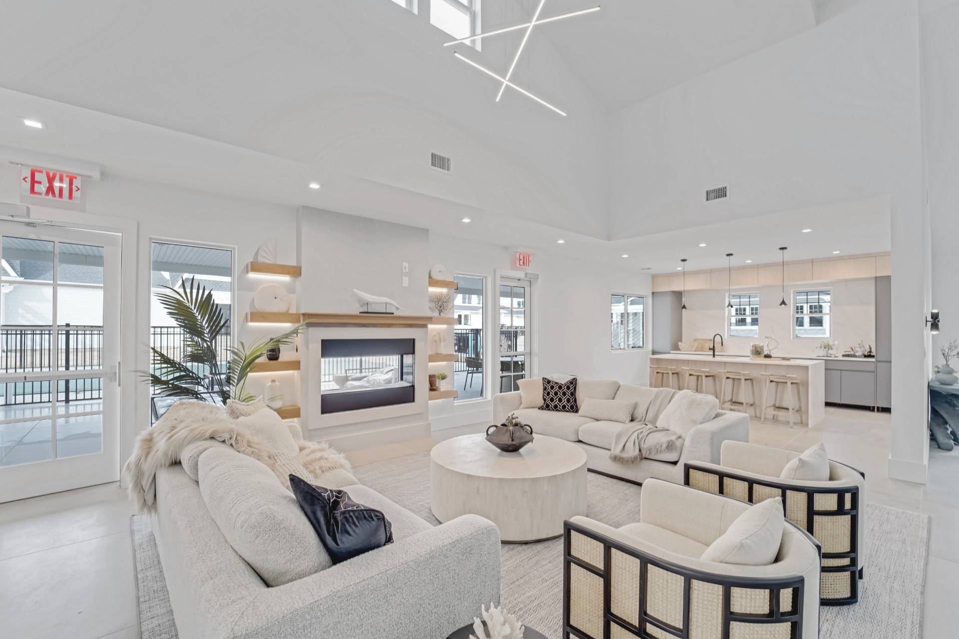 #4 photo, 12 Depot Road, #1102 (Pearl Way), サフォーク郡 Westhampton Beach , NY 11978