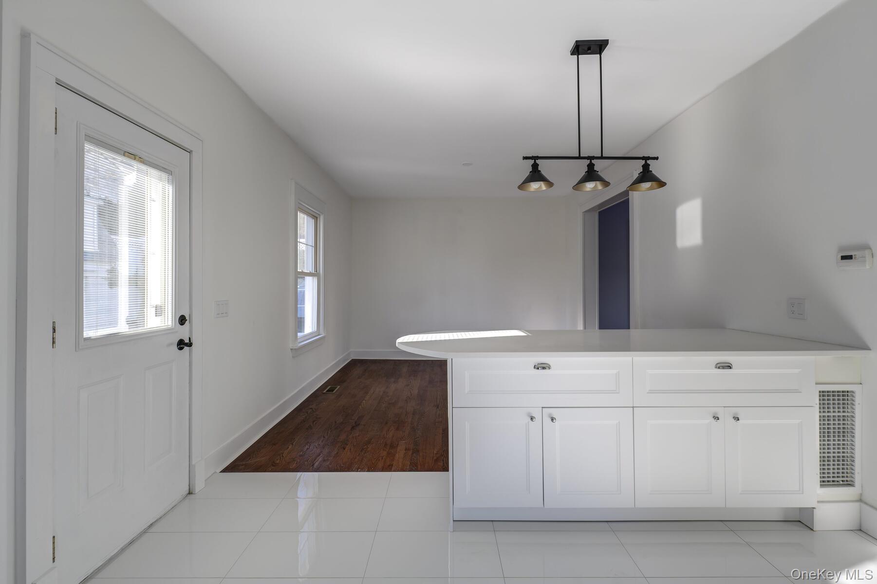 #18 photo, 27 Locust Lane, מחוז נסאו Oyster Bay , NY 11771