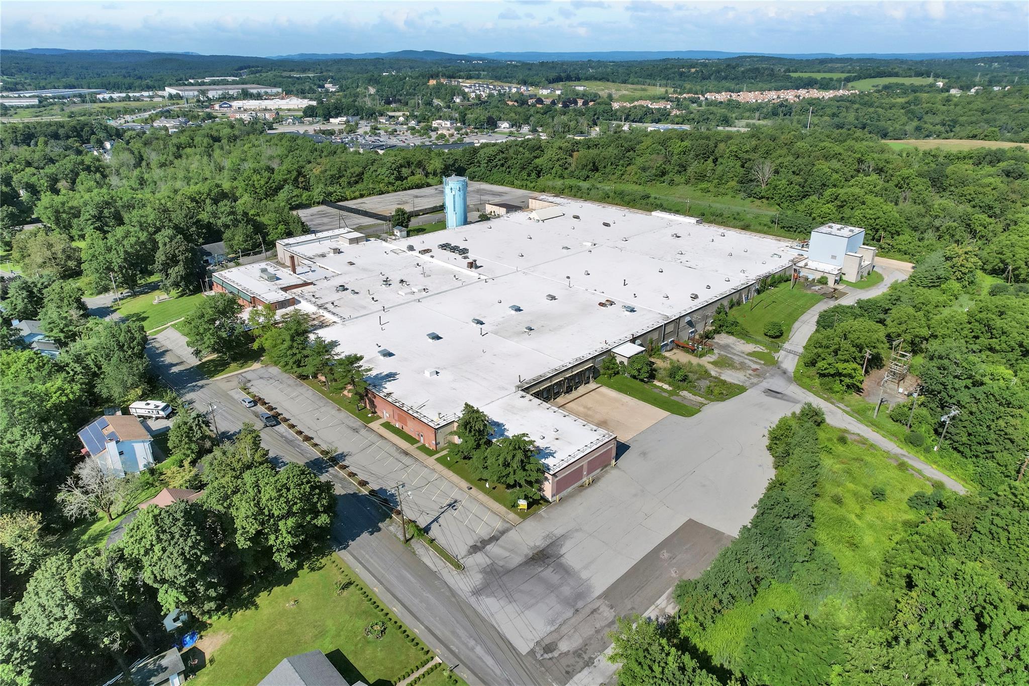 #2 photo, 25 Oakland Avenue, Chester , NY 10918