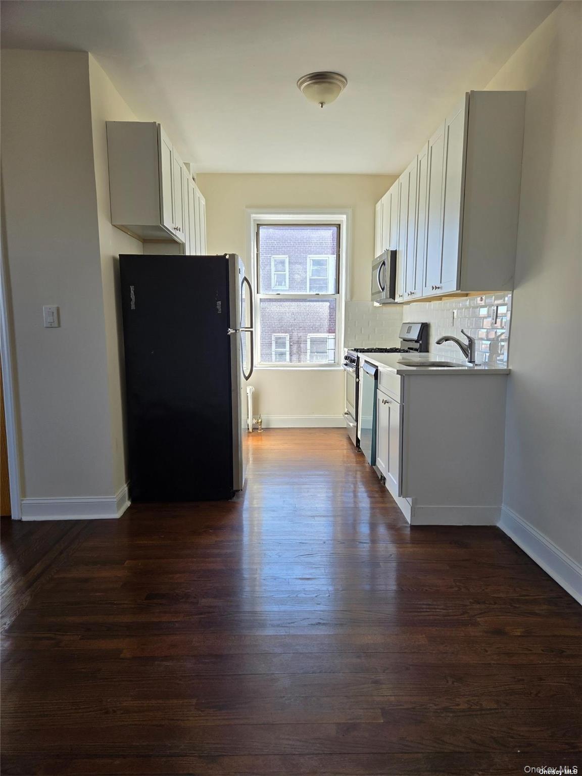 #11 photo, 59-11 Queens Boulevard, クイーンズ区 Woodside , NY 11377