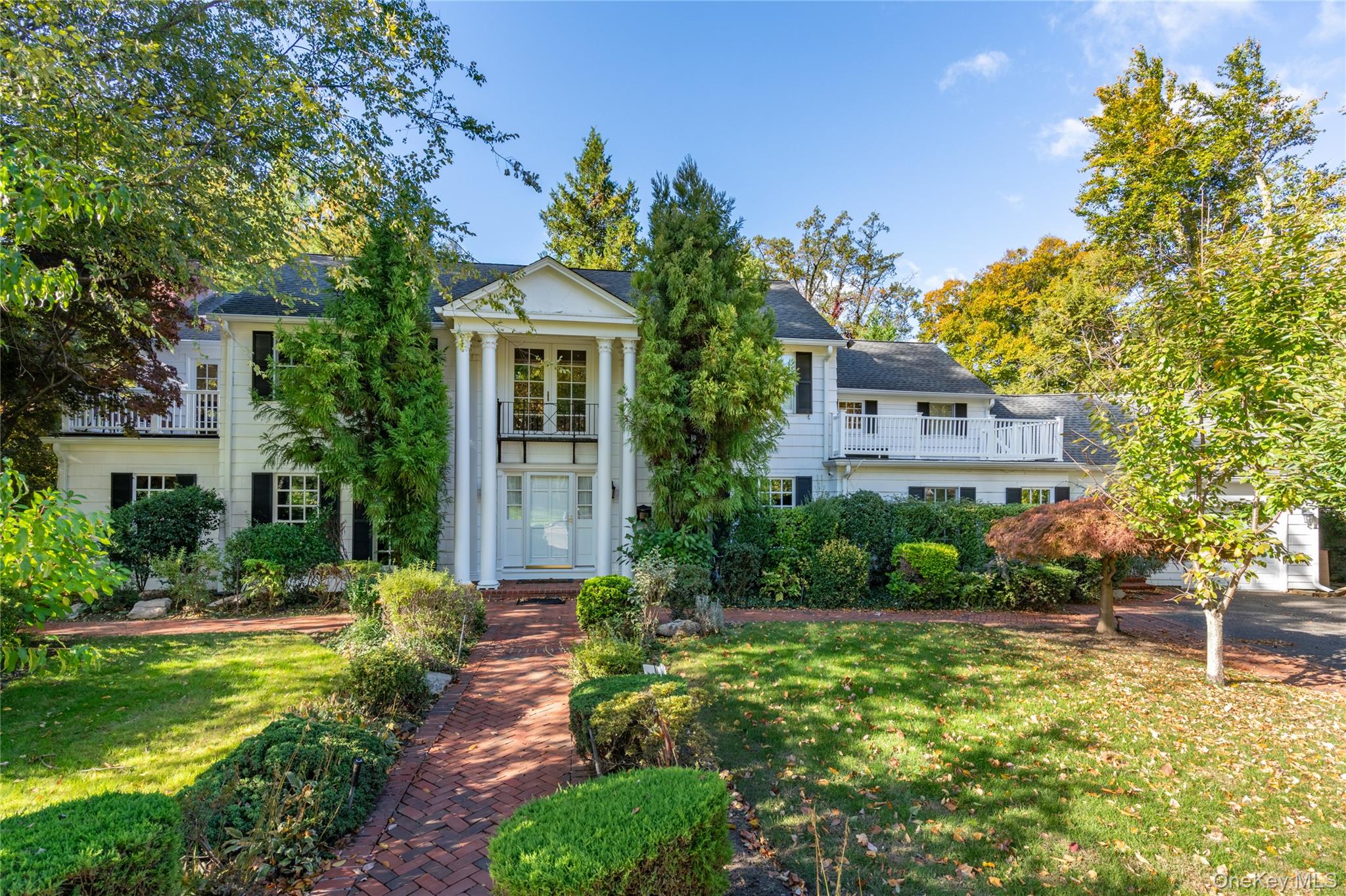 #2 photo, 41 Amherst Road, ナッソー郡 Great Neck , NY 11021