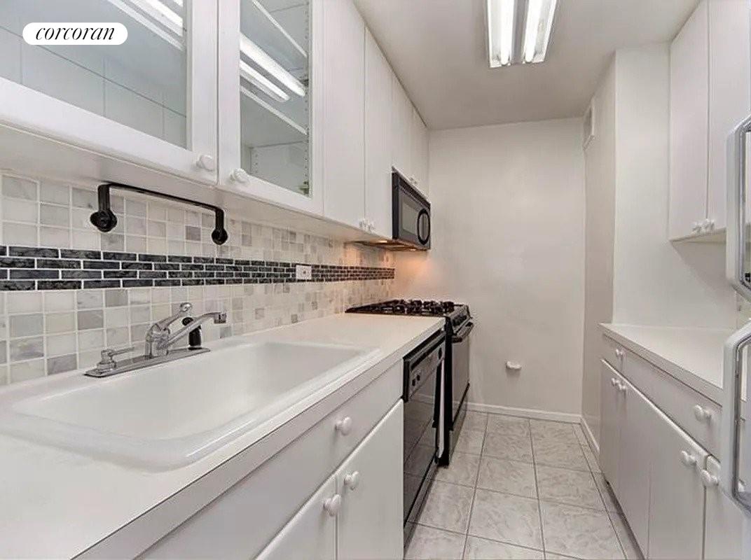 #1 photo, 382 CENTRAL Park W 17H, 曼哈顿 上西城 Upper West Side , NY 10025