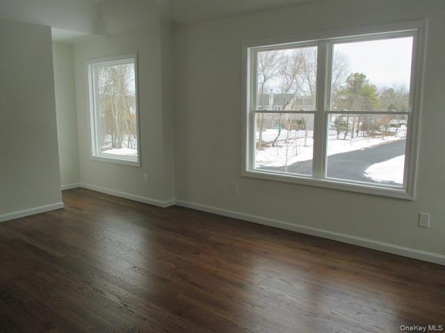 #11 photo, 214 Donegan Avenue, East Patchogue , NY 11772