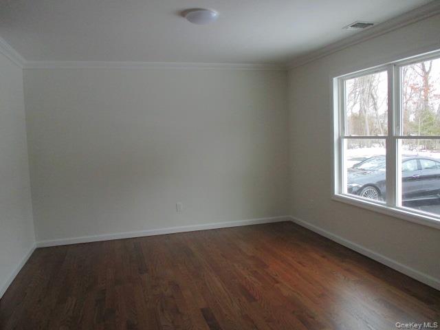 #9 photo, 214 Donegan Avenue, East Patchogue , NY 11772