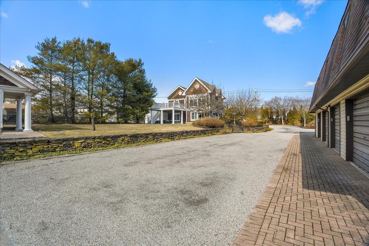 #11 photo, 584 Middle Road, サフォーク郡 Bayport , NY 11705