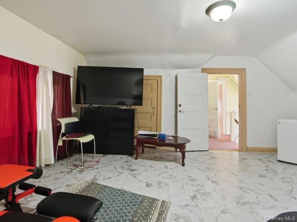 #17 photo, 2448 Devoe Terrace, Bronx , NY 10468