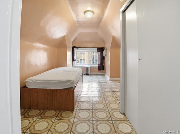 #18 photo, 2448 Devoe Terrace, Bronx , NY 10468