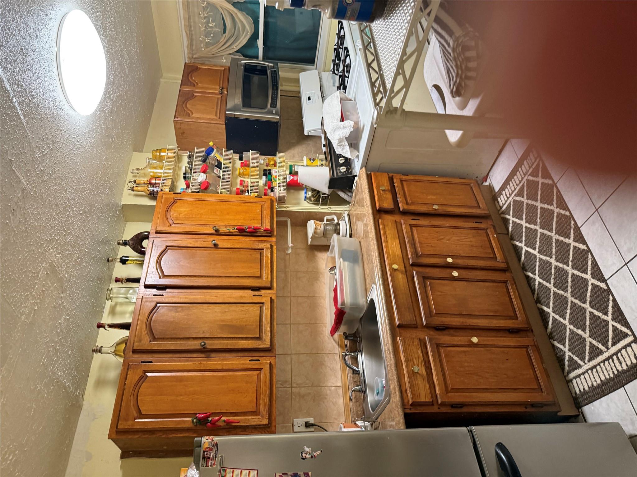 #6 photo, 2448 Devoe Terrace, Bronx , NY 10468