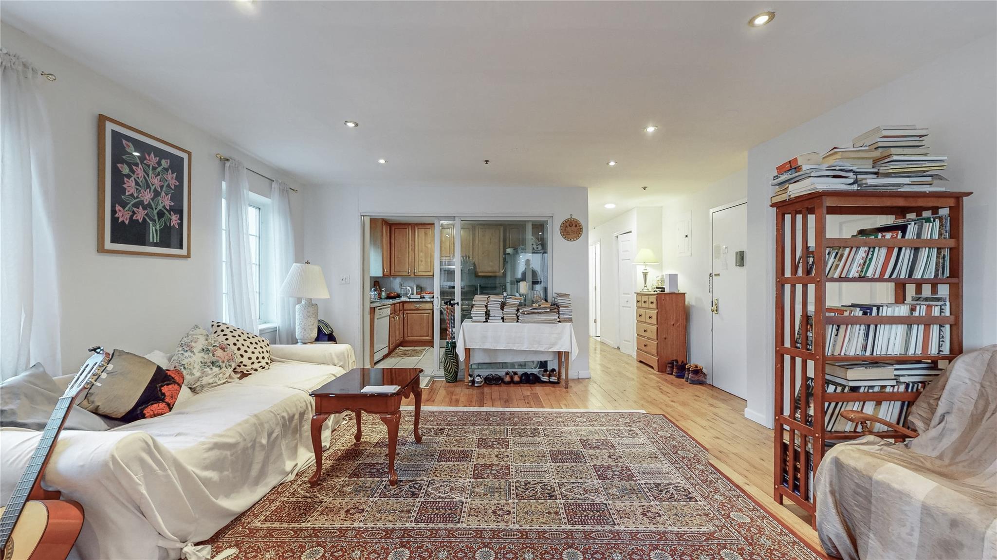 #2 photo, 58-11 43rd Avenue, クイーンズ区 Woodside , NY 11377