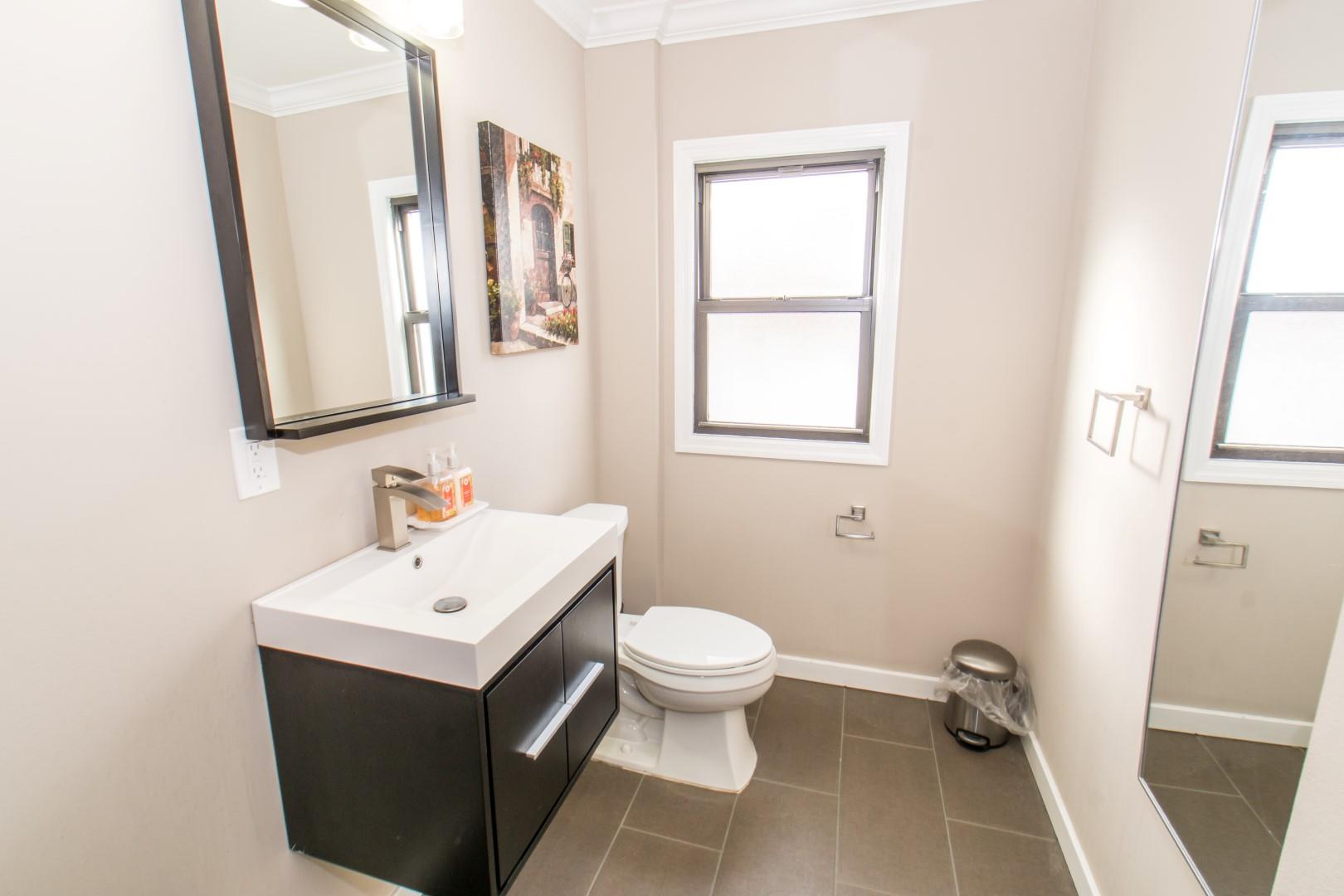 #19 photo, 749 Front Street, ナッソー郡 Hempstead , NY 11550