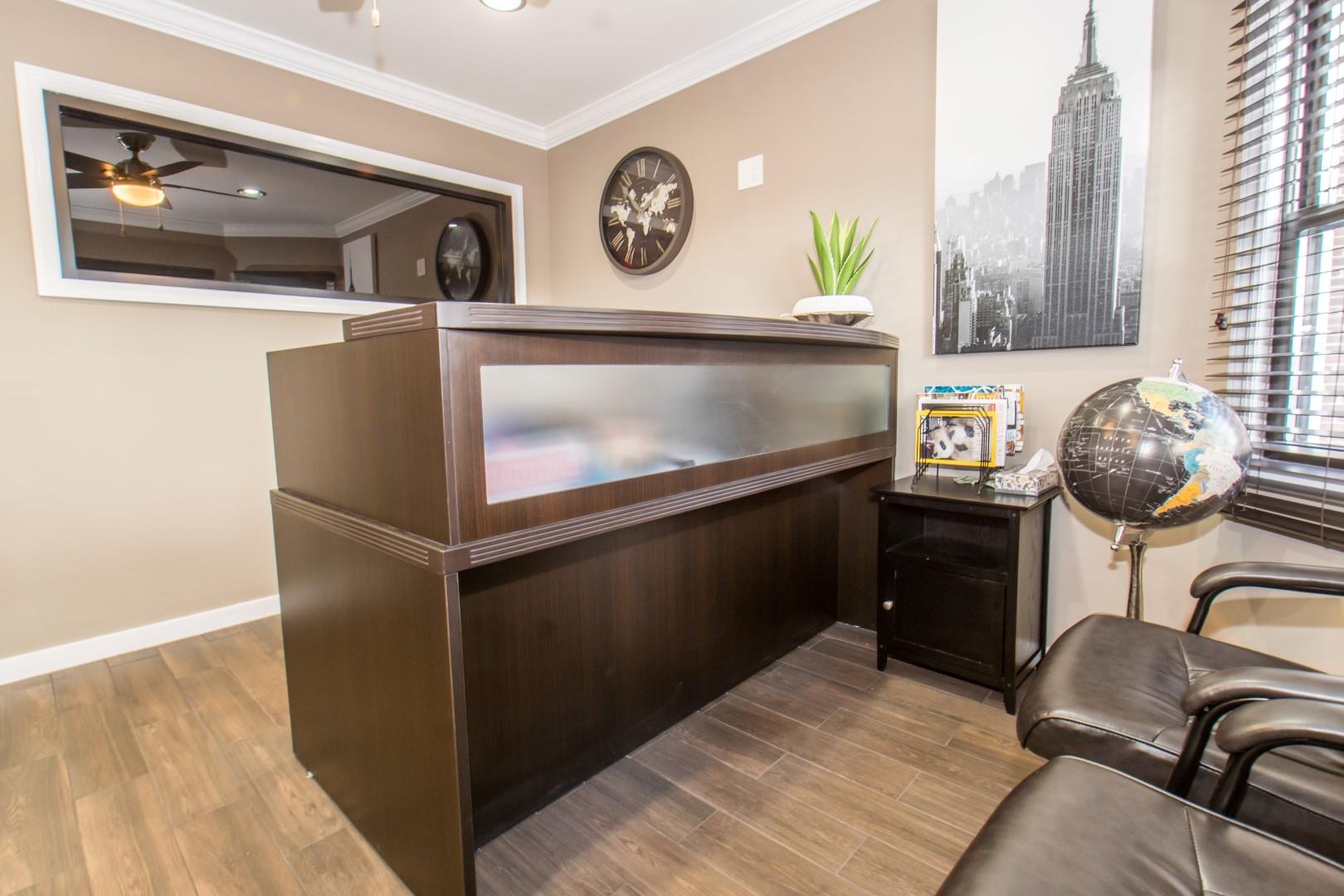 #4 photo, 749 Front Street, ナッソー郡 Hempstead , NY 11550