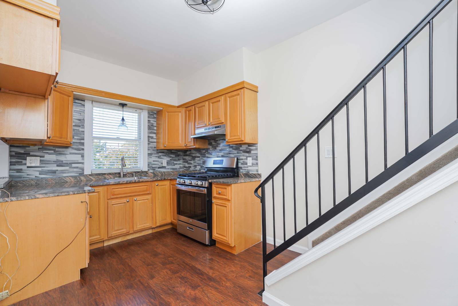 #39 photo, 2233 East 72 Street, Bergen Beach , NY 11234