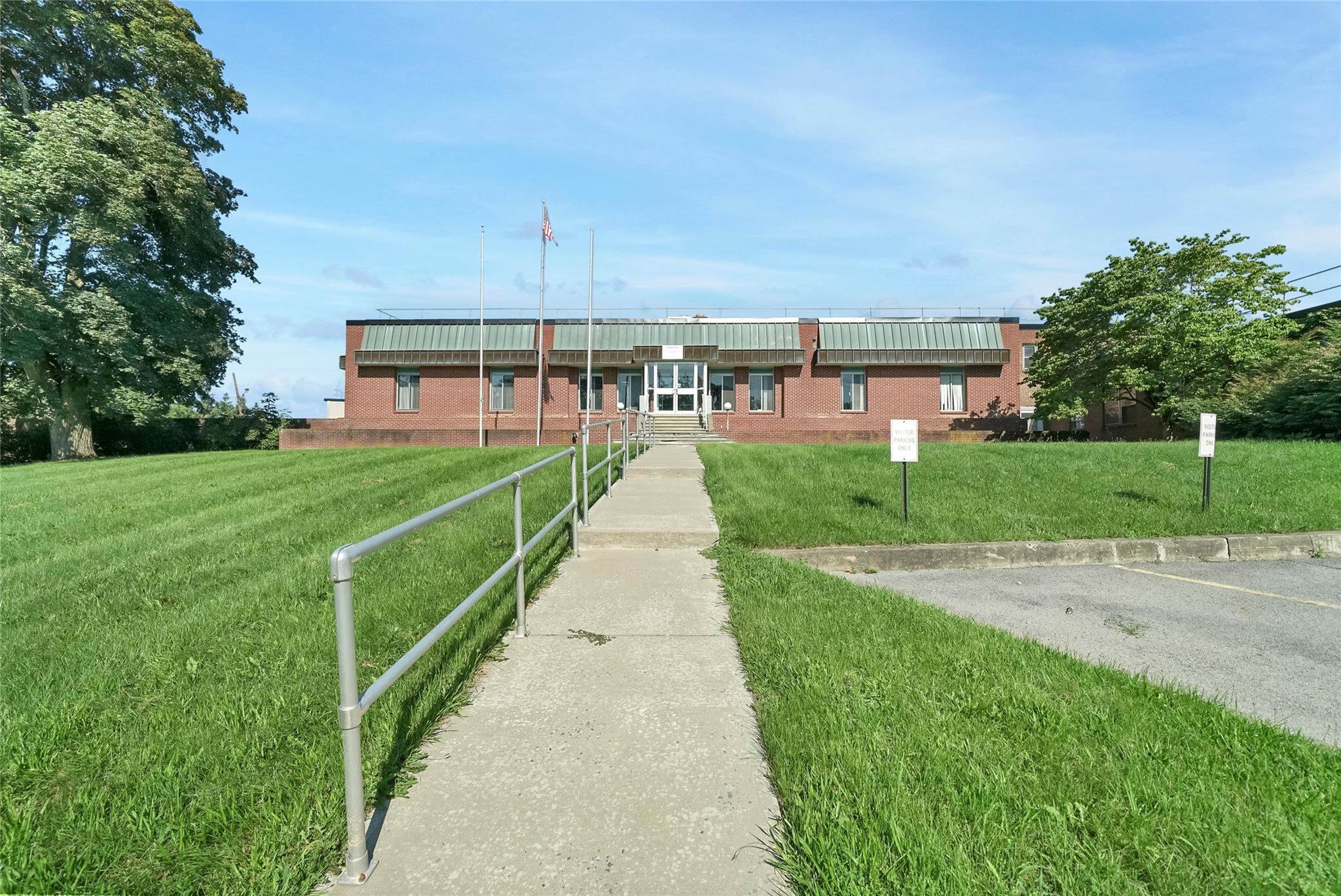 #4 photo, 25 Oakland Avenue, Chester , NY 10918