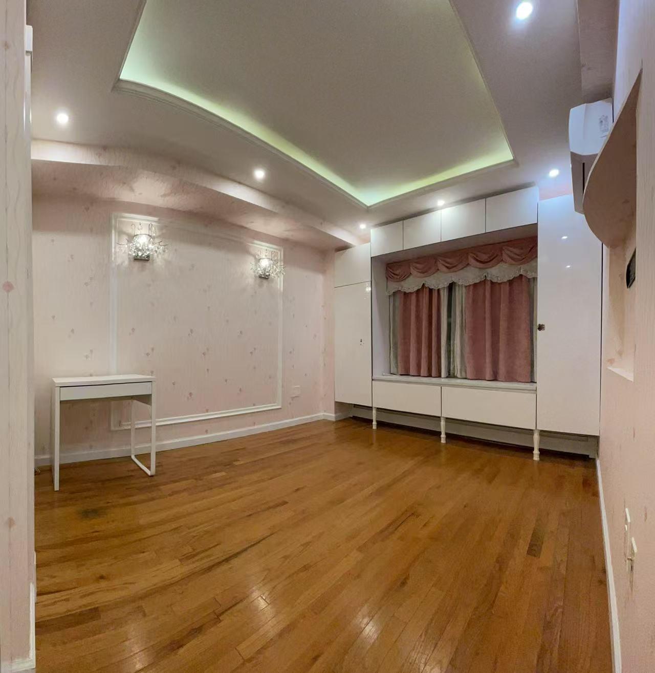 #3 photo, 7166 Parsons Boulevard, クイーンズ区 Flushing , NY 11365