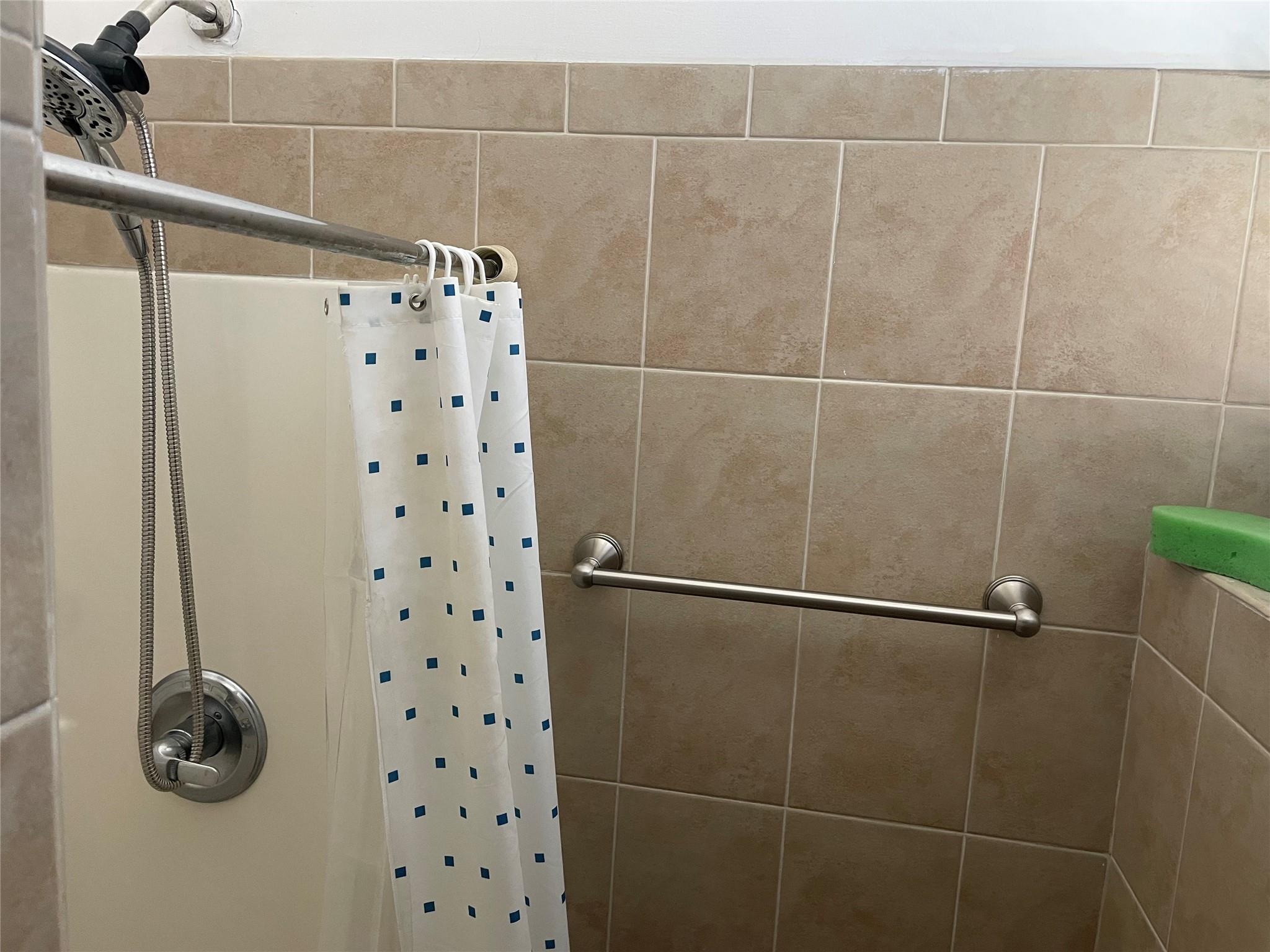 #11 photo, 1631 Jericho Turnpike, ナッソー郡 New Hyde Park , NY 11040