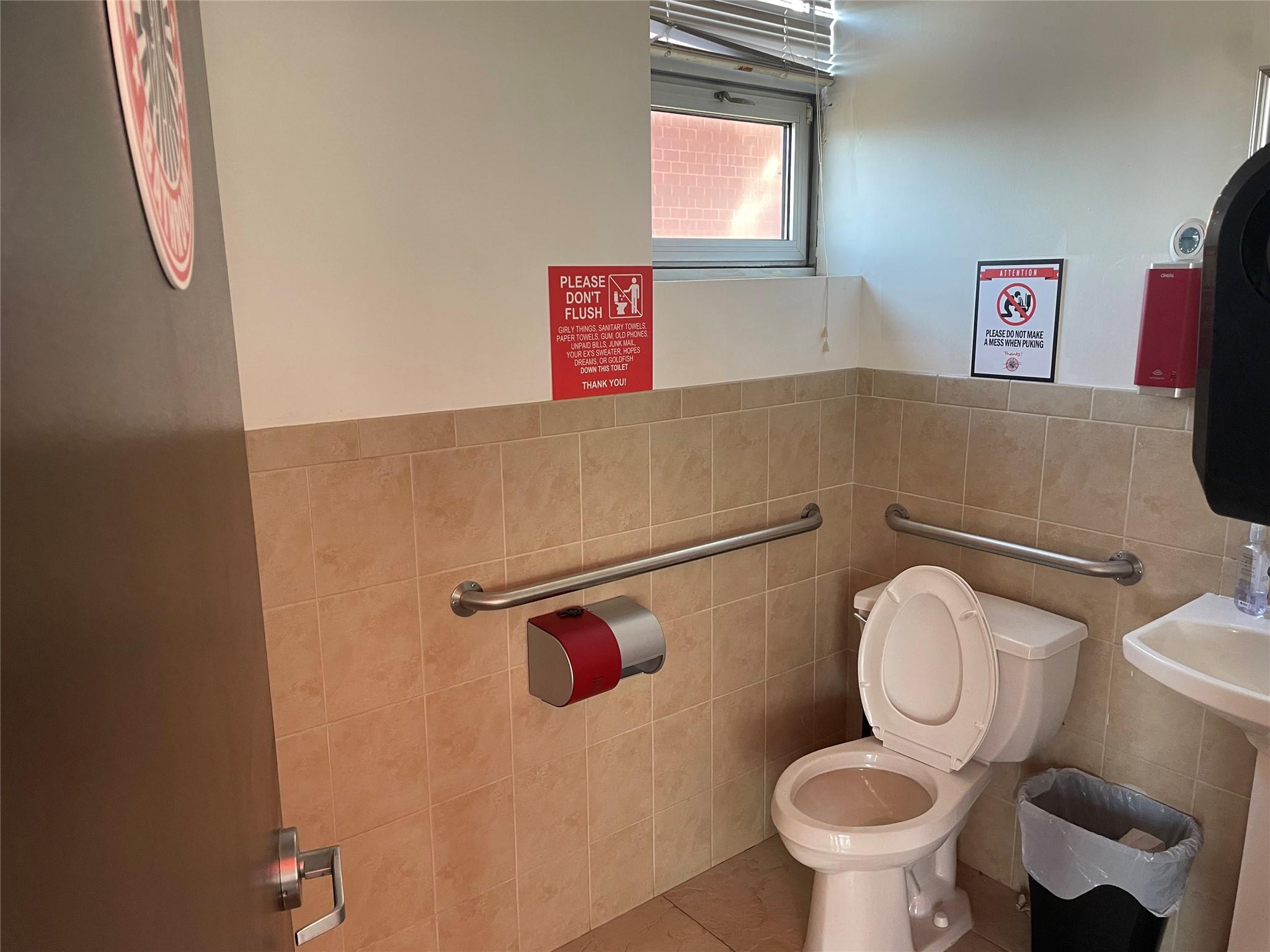 #12 photo, 1631 Jericho Turnpike, ナッソー郡 New Hyde Park , NY 11040