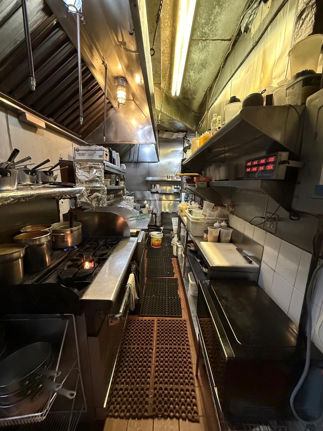 #5 photo, 204 Smith Street, ブルックリン区 Brooklyn , NY 11201