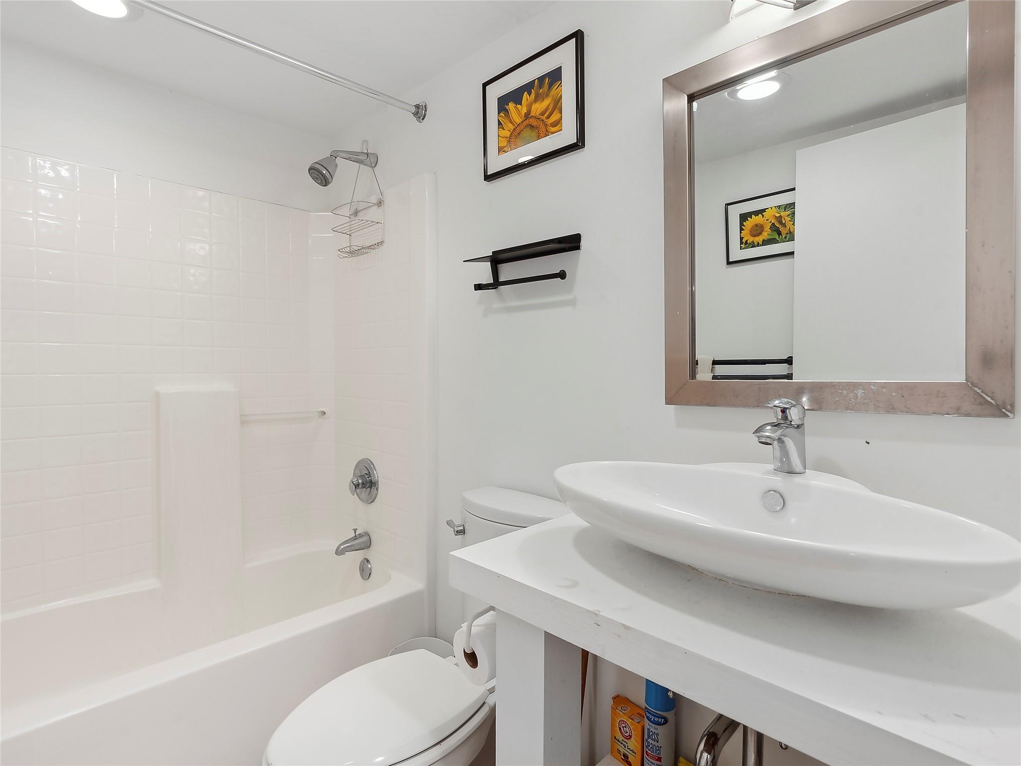 #19 photo, 56 Edison Drive, Montauk , NY 11954