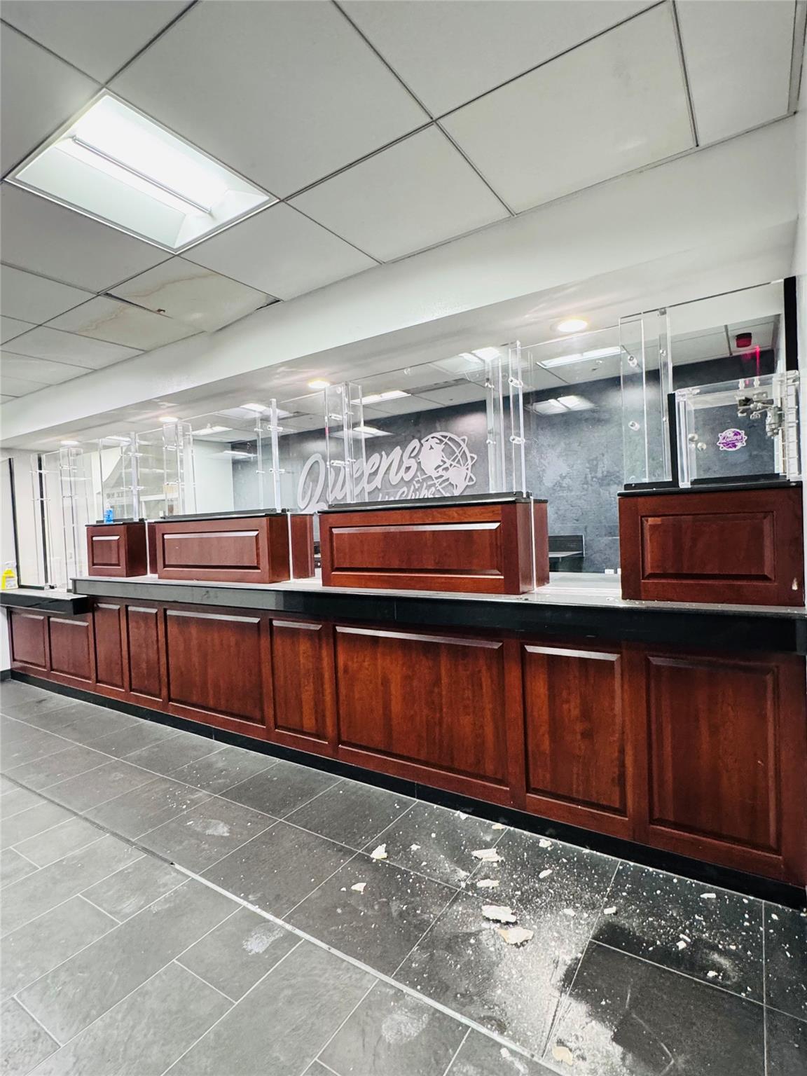 #5 photo, 30-75 Steinway Street, クイーンズ区 Astoria , NY 11103