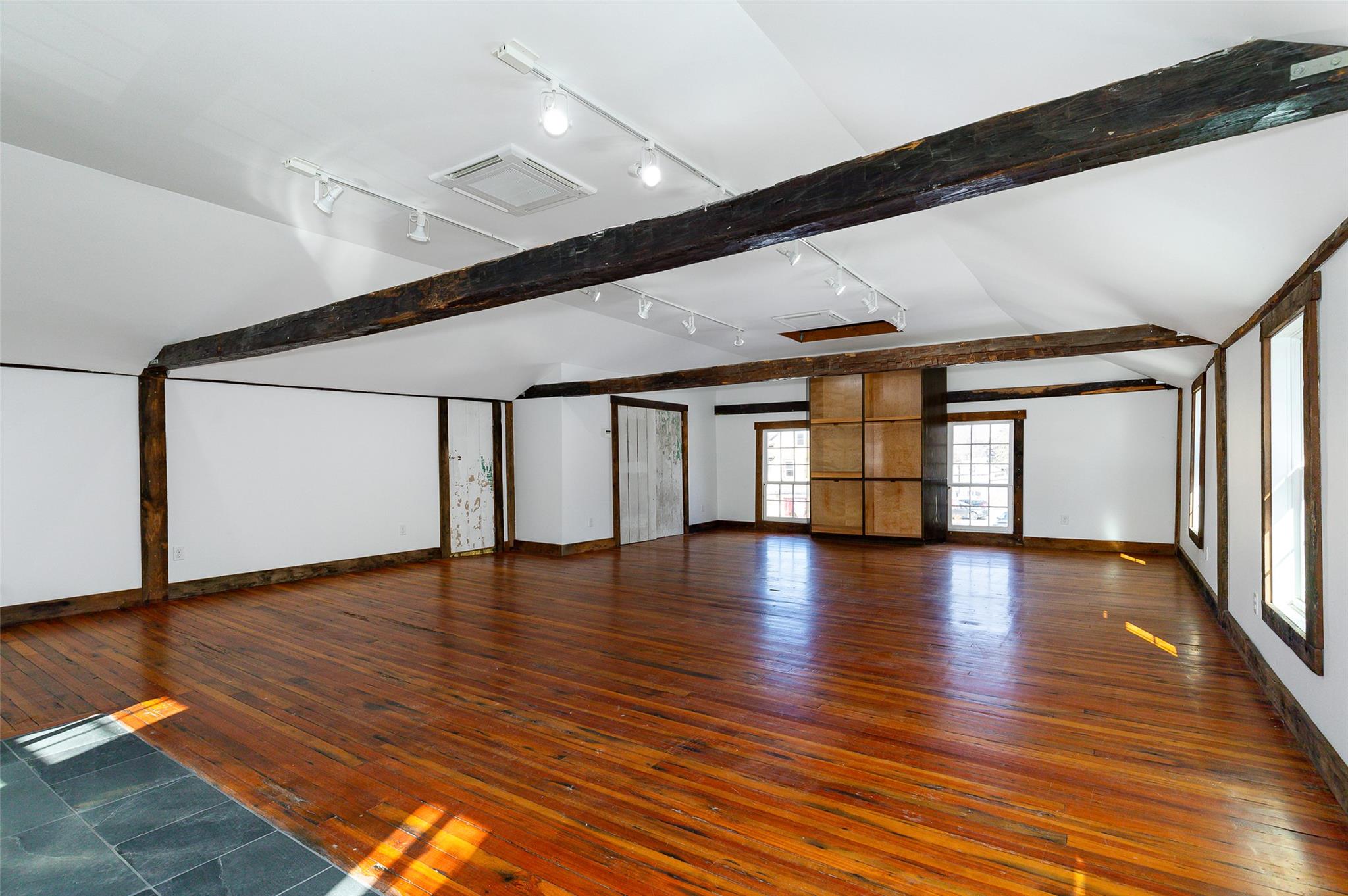 #2 photo, 2404 Salt Point Turnpike, Clinton Corners , NY 12514