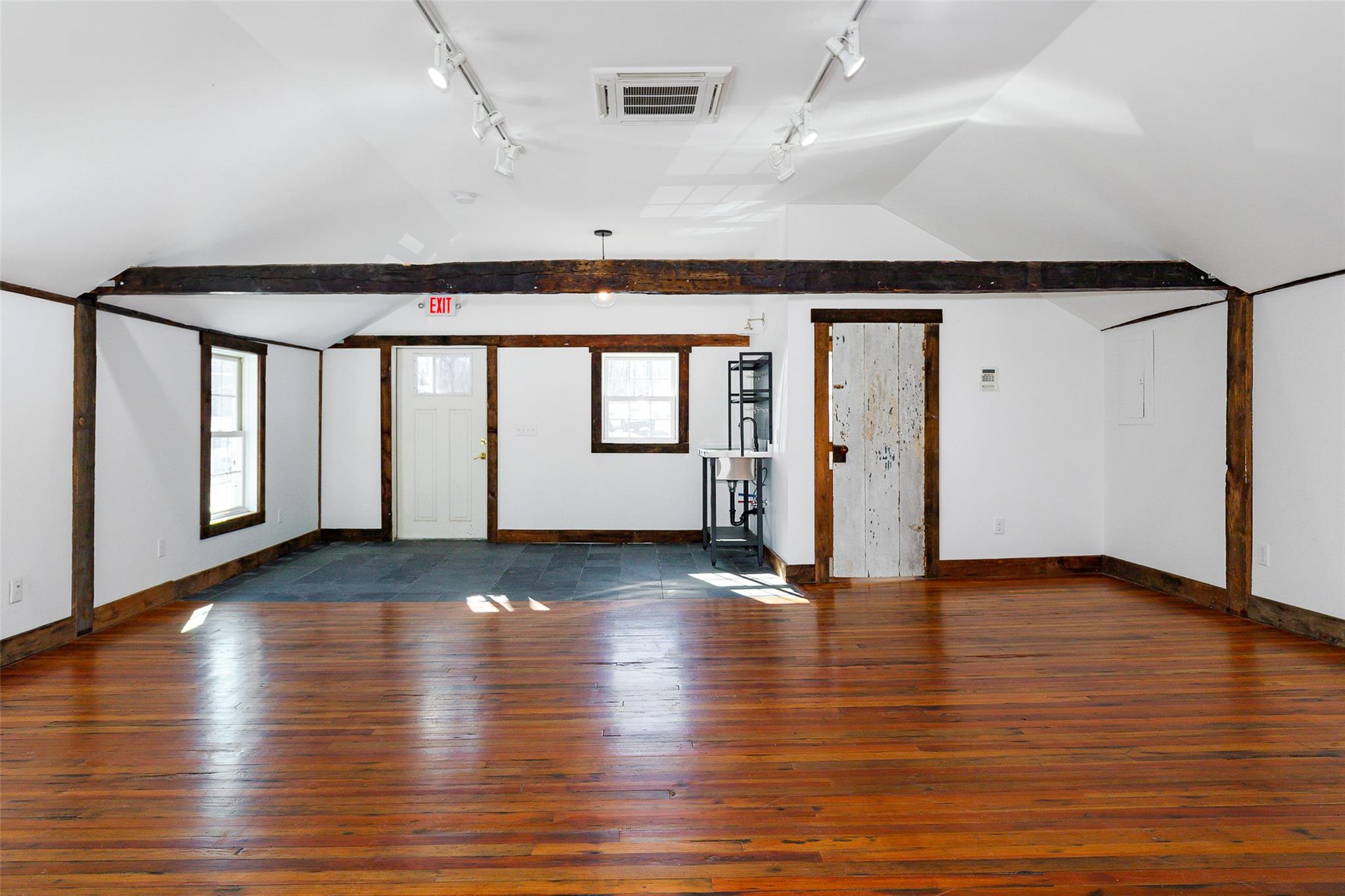 #5 photo, 2404 Salt Point Turnpike, Clinton Corners , NY 12514