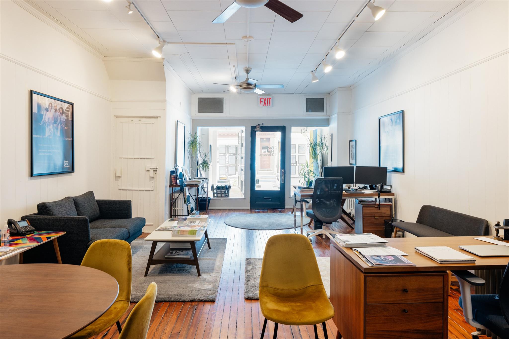 #2 photo, 526-528 Warren Street, Hudson , NY 12534