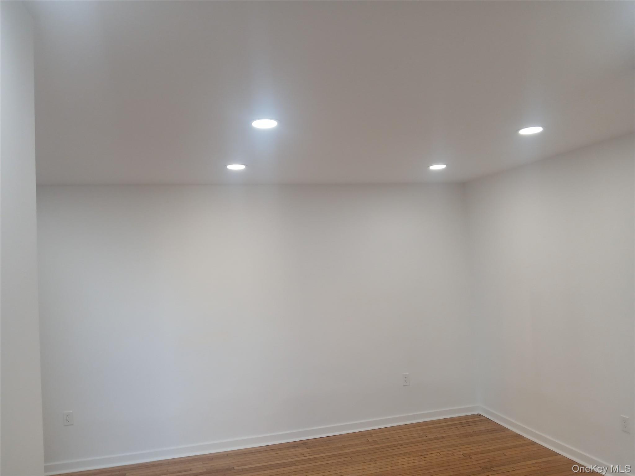 #12 photo, 2120 Mapes Avenue, ブロンクス区 Bronx , NY 10460