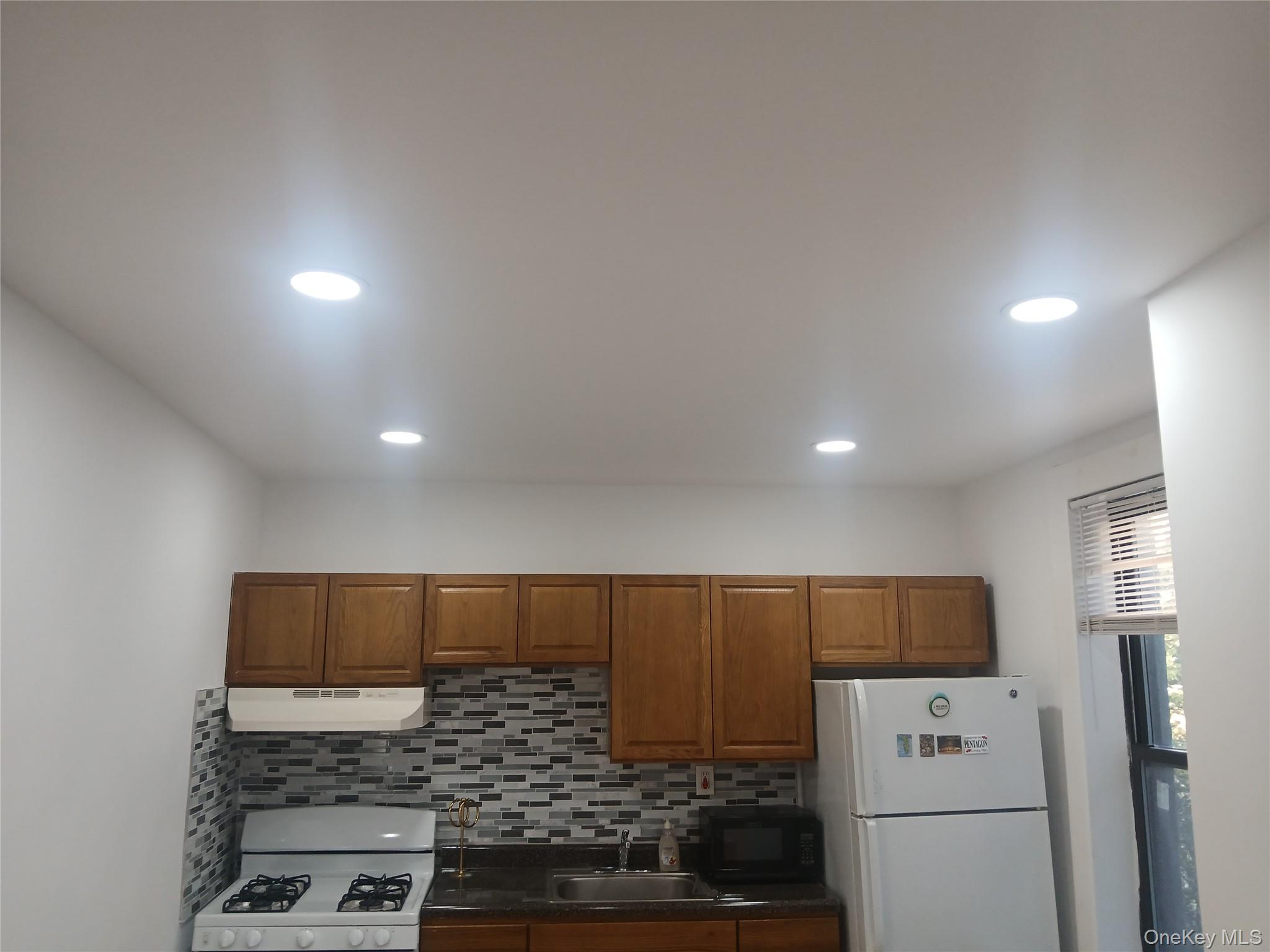 #9 photo, 2120 Mapes Avenue, ブロンクス区 Bronx , NY 10460