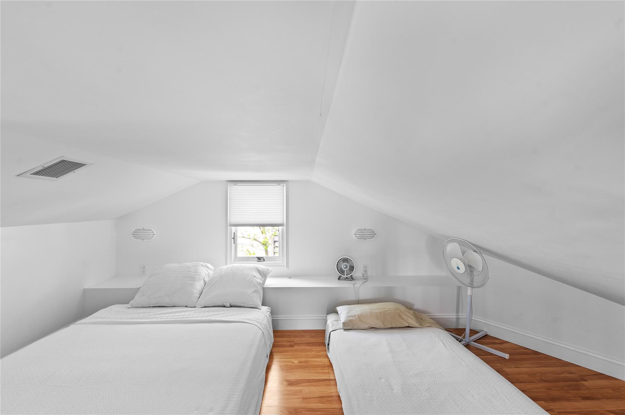 #17 photo, 112 Ocean Road, Ocean Beach , NY 11770