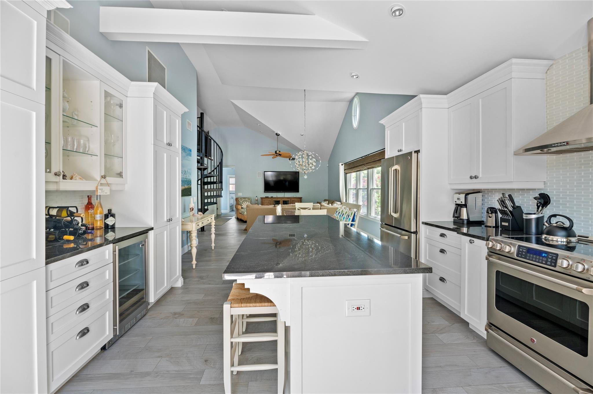 #9 photo, 112 Ocean Road, Ocean Beach , NY 11770