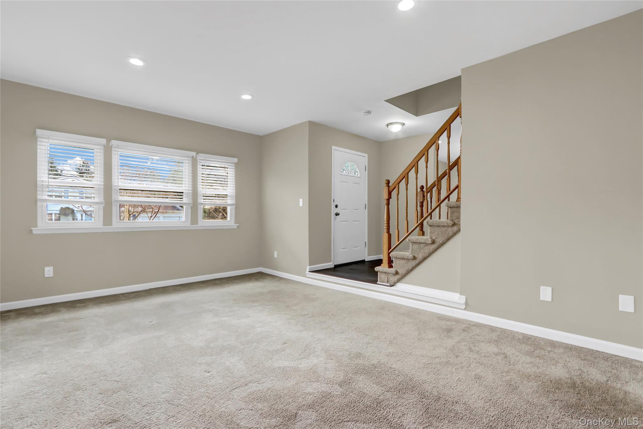 #6 photo, 475 Joan Street, Ronkonkoma , NY 11779