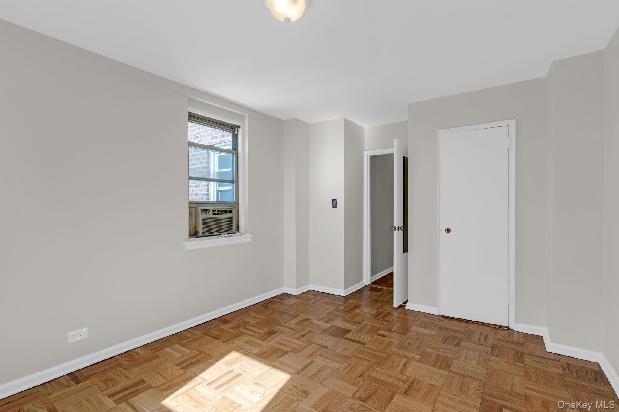 #11 photo, 60 Knolls Crescent, ブロンクス区 Bronx , NY 10463