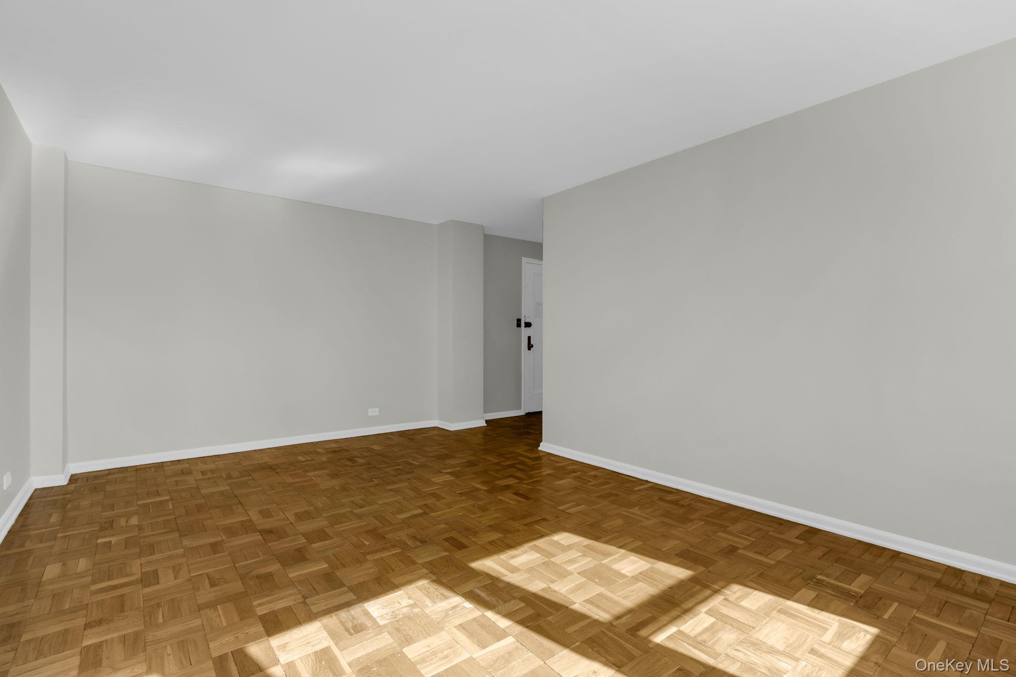 #4 photo, 60 Knolls Crescent, ブロンクス区 Bronx , NY 10463