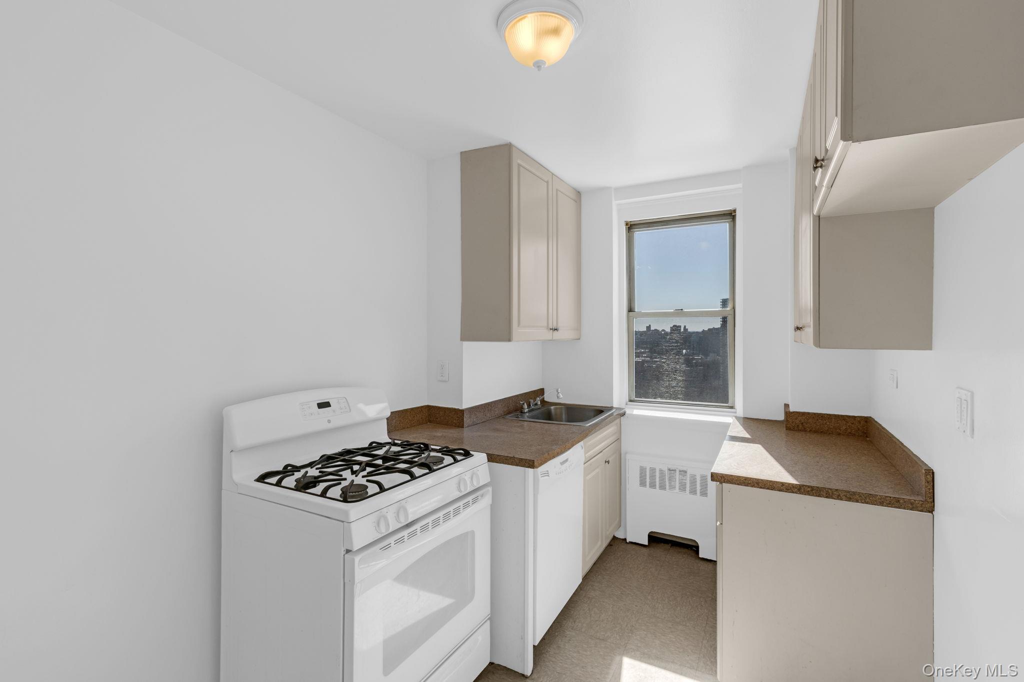 #7 photo, 60 Knolls Crescent, ブロンクス区 Bronx , NY 10463