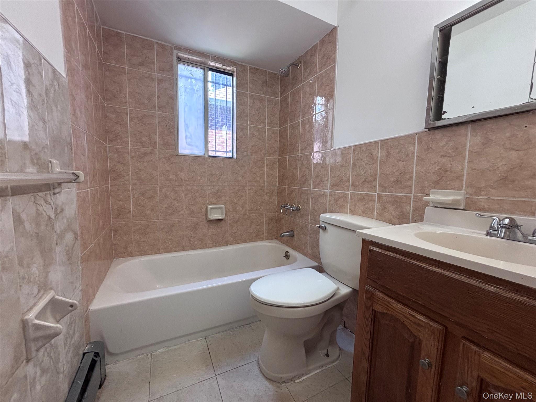 #6 photo, 179-12 145 Avenue, クイーンズ区 Springfield Gardens , NY 11413