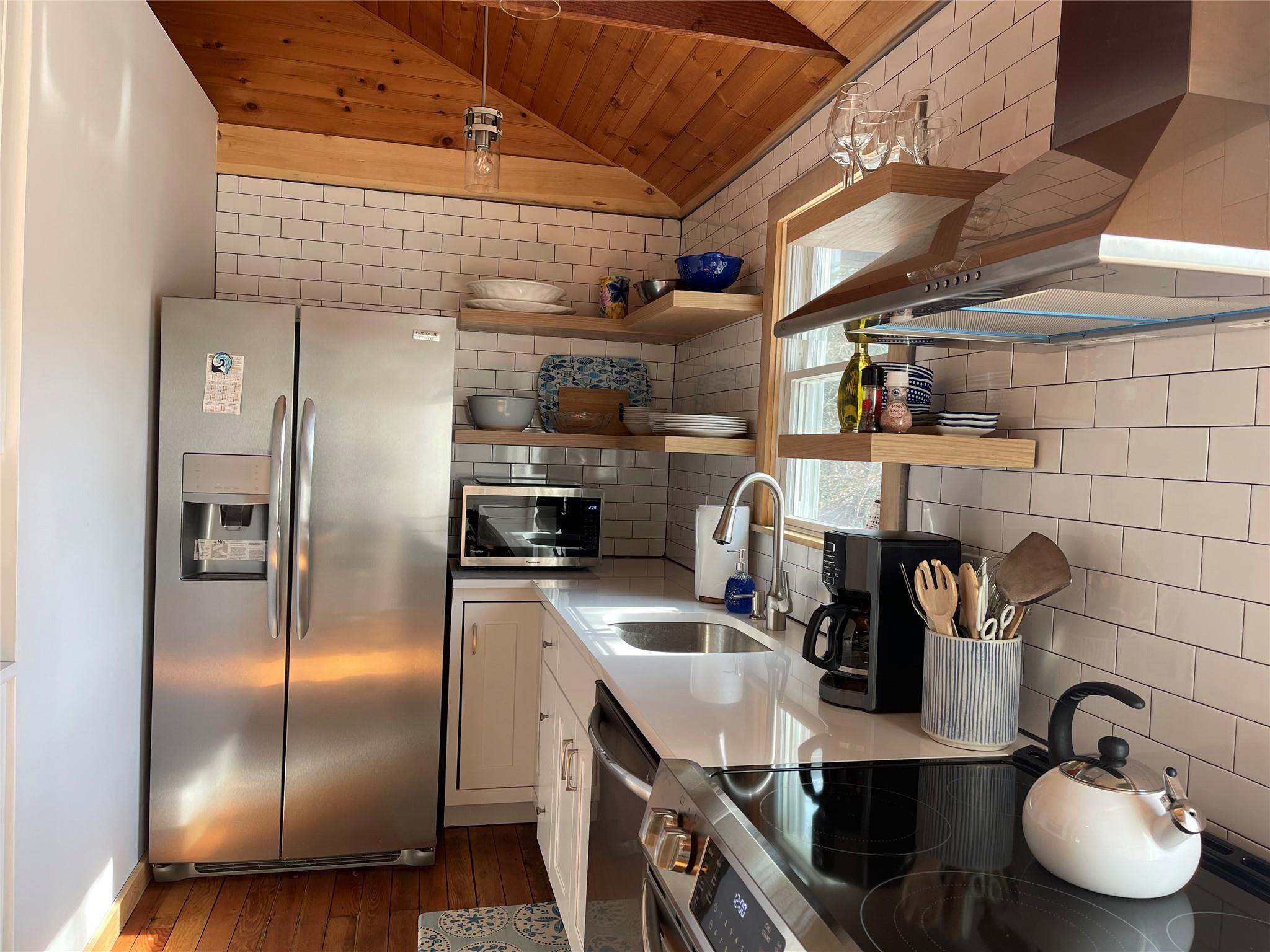 #11 photo, 24 Cliff Way, サフォーク郡 Baiting Hollow , NY 11933