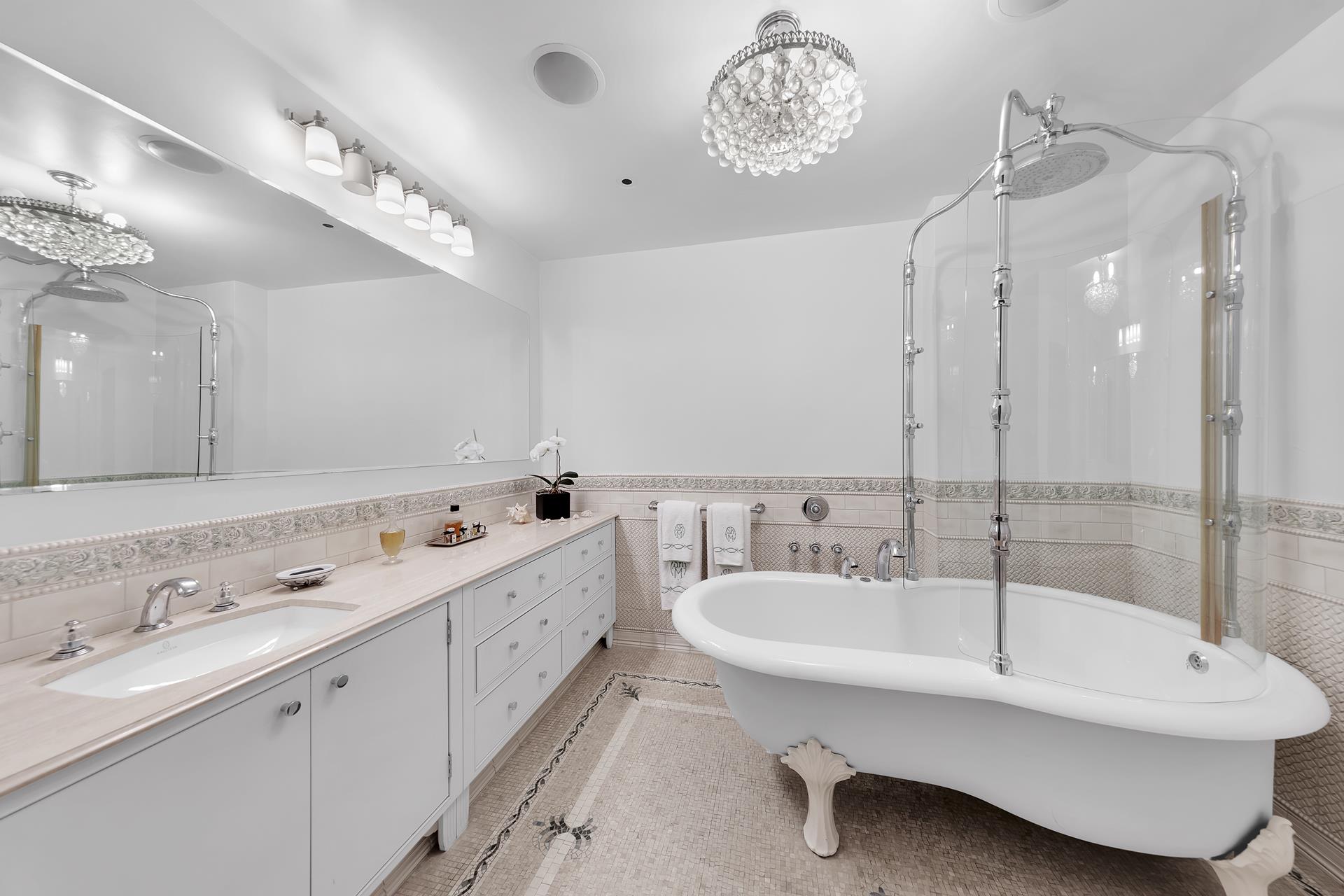 #16 photo, 530 E 76TH Street, マンハッタン Lenox Hill , NY 10021