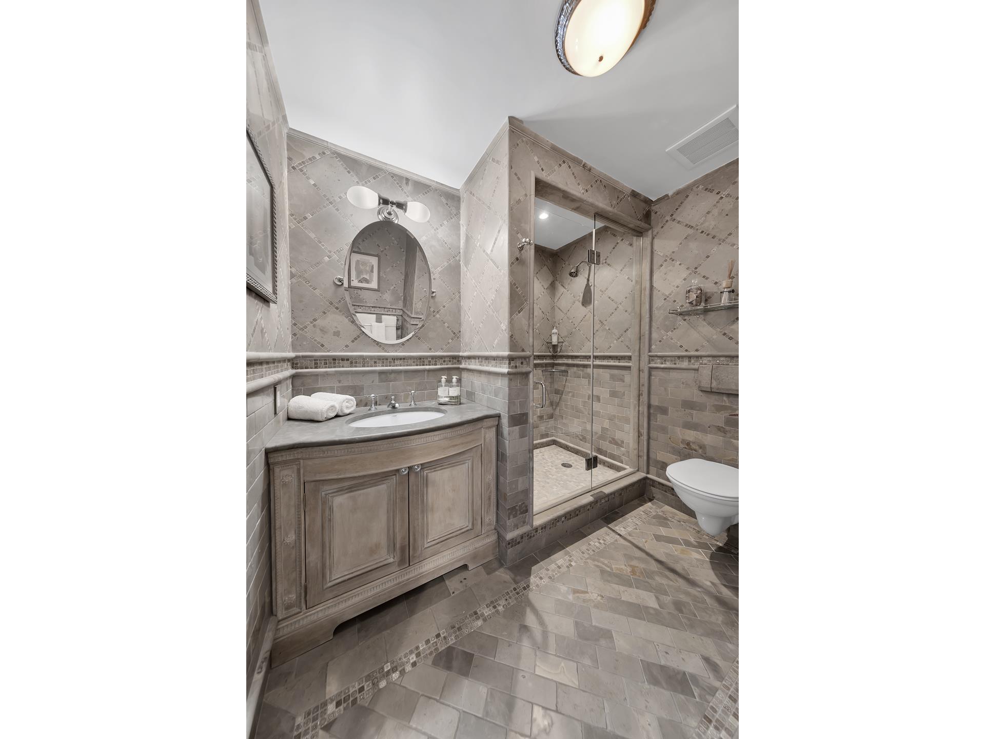 #21 photo, 530 E 76TH Street, マンハッタン Lenox Hill , NY 10021