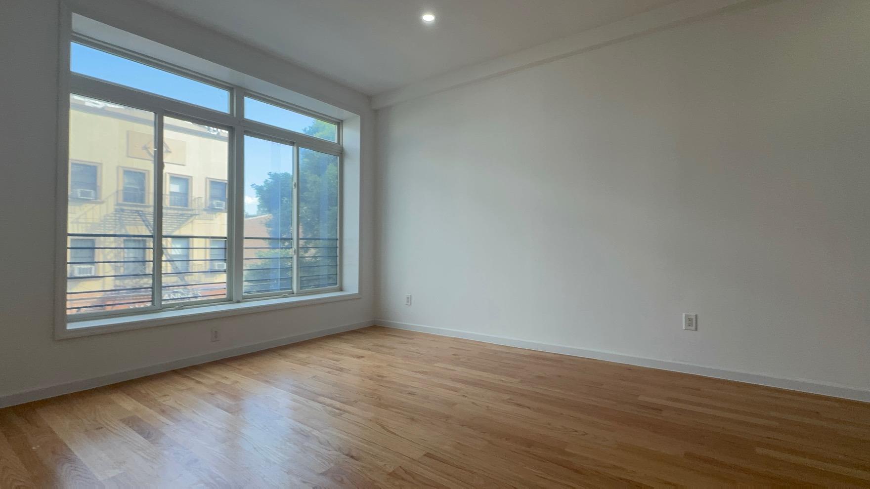 #6 photo, 18-21 Grove Street, クイーンズ区 Ridgewood , NY 11385