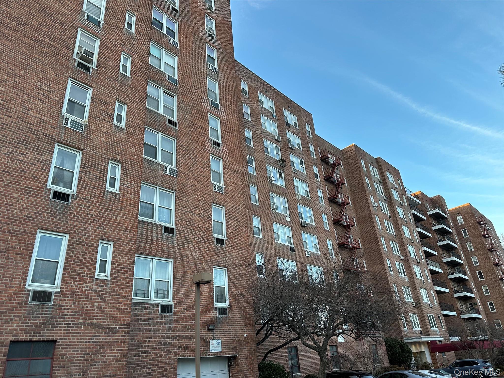 #6 photo, 245 Rumsey Road, Yonkers , NY 10701