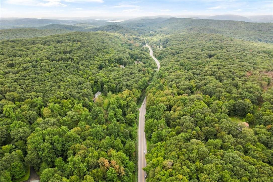 #8 photo, U. S. Route 9 (Albany Post), Garrison , NY 10516