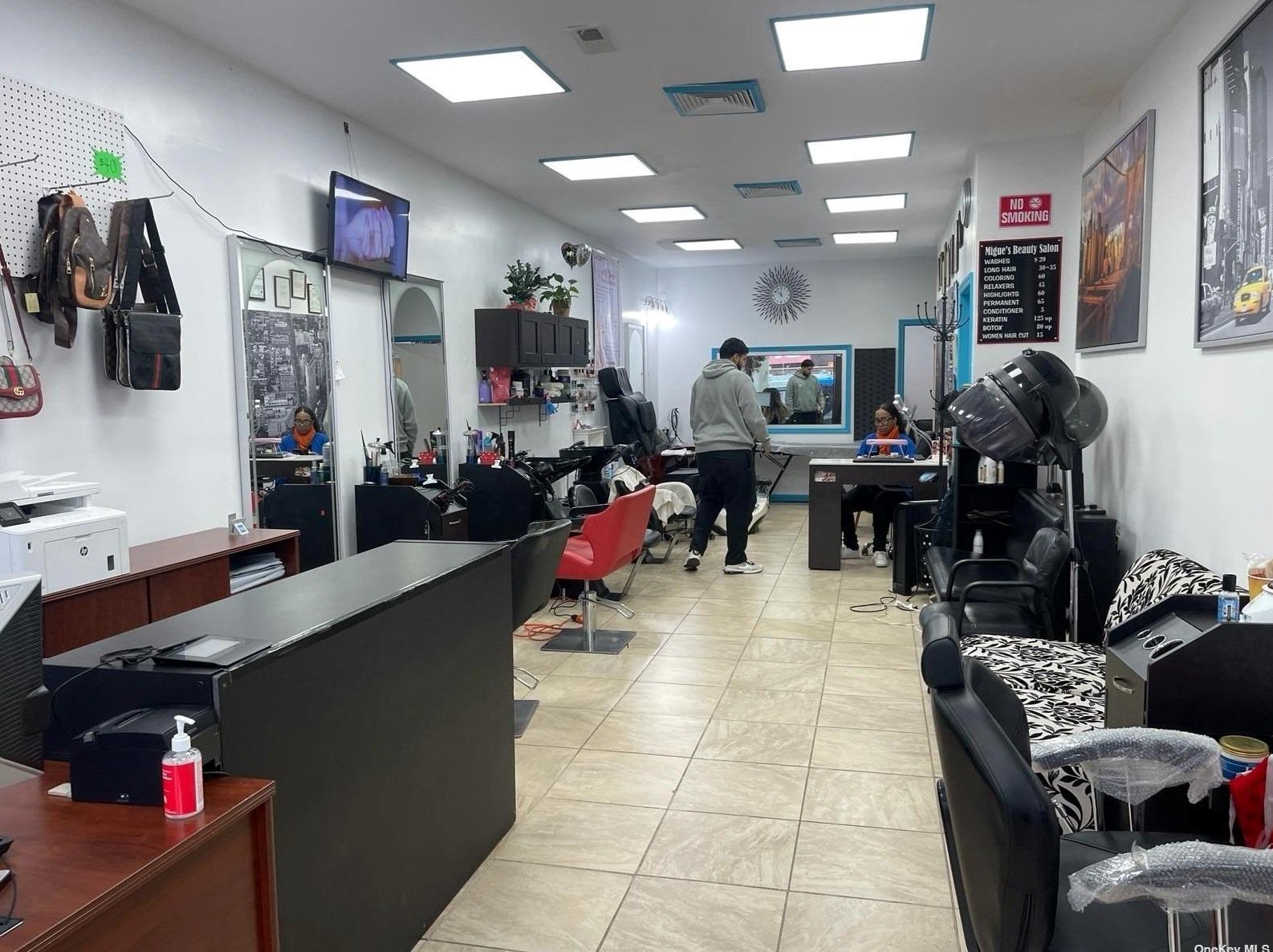 #2 photo, 106-11 Northern Boulevard, クイーンズ区 Corona , NY 11368