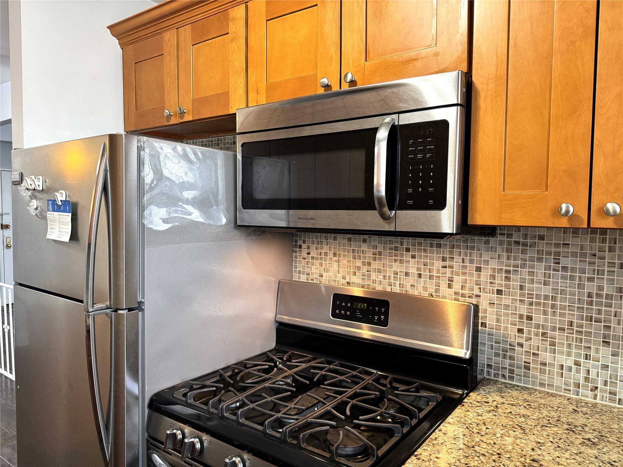 #10 photo, 143-50 Hoover Ave, クイーンズ区 Briarwood , NY 11435