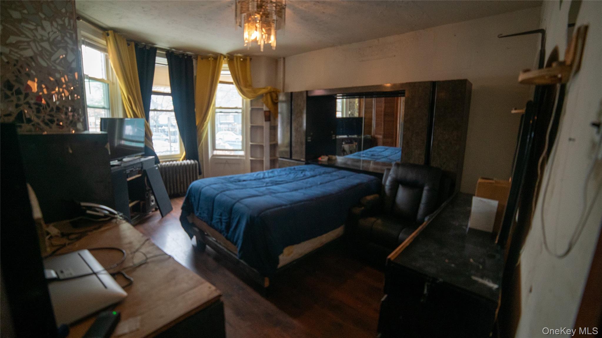 #12 photo, 3301 Cruger Avenue, Bronx , NY 10467