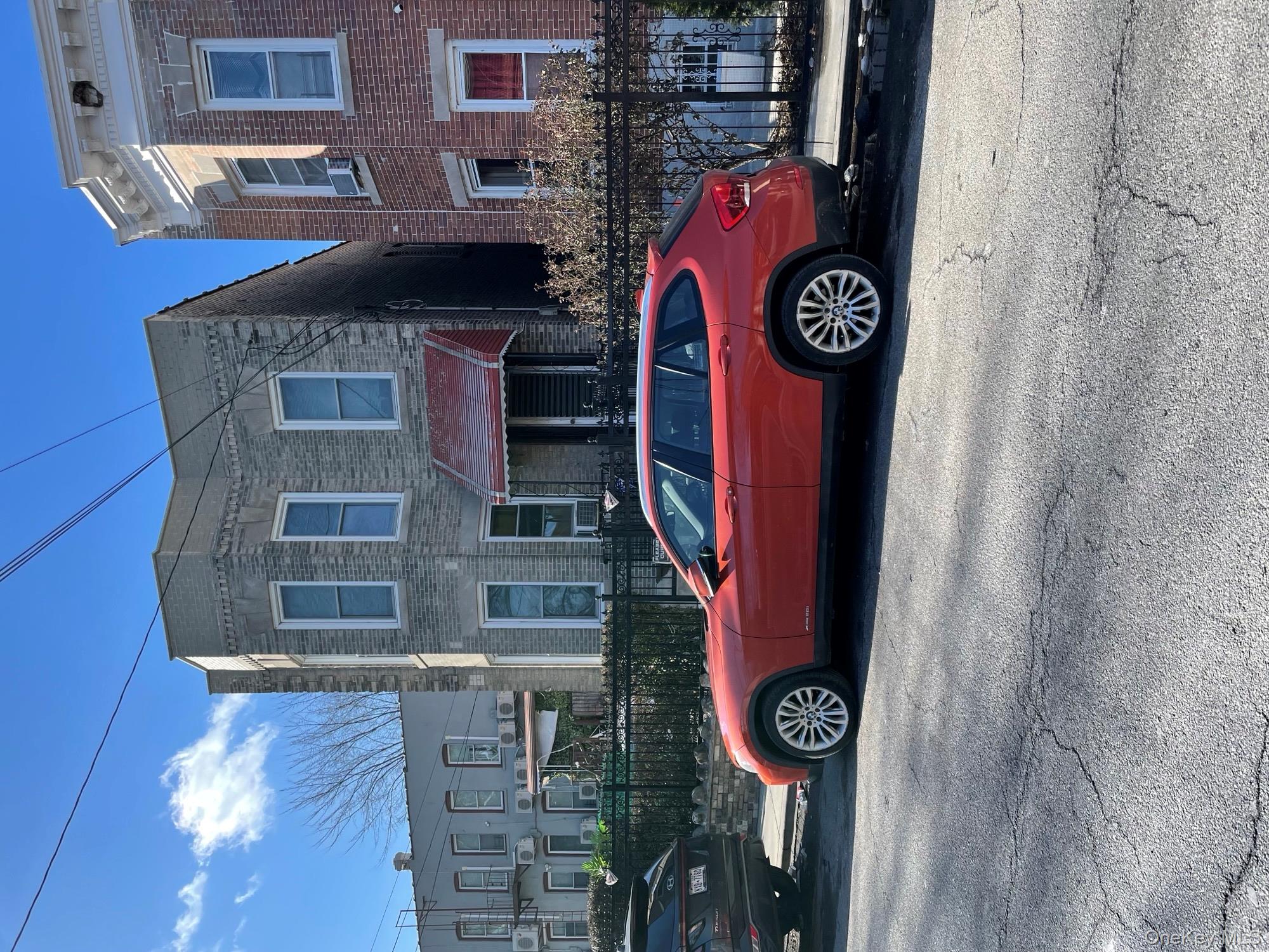 #3 photo, 3301 Cruger Avenue, Bronx , NY 10467