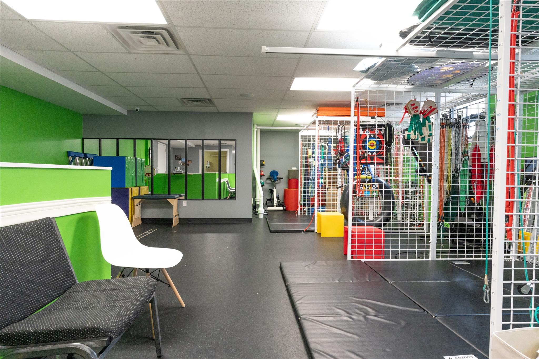 #8 photo, 160 Commack Road, サフォーク郡 Commack , NY 11725