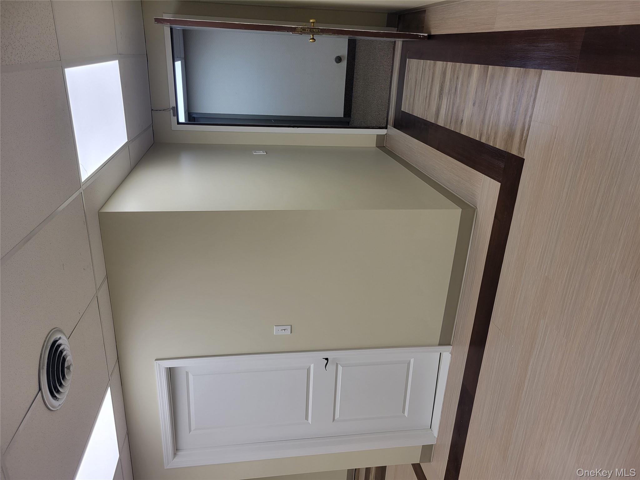 #17 photo, 160 Commack Road, Commack , NY 11725