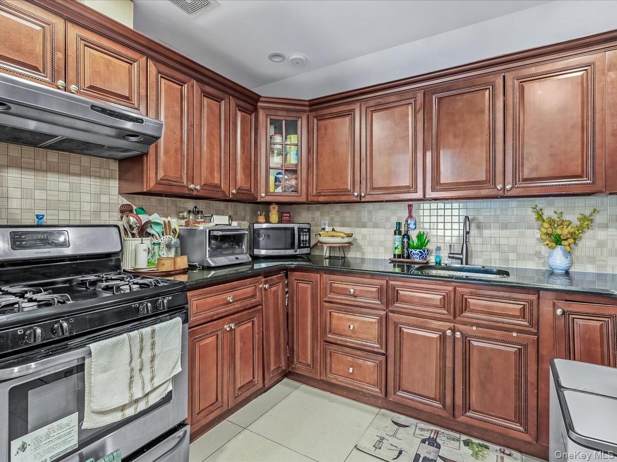 #20 photo, 32-18 97th Street, East Elmhurst , NY 11369