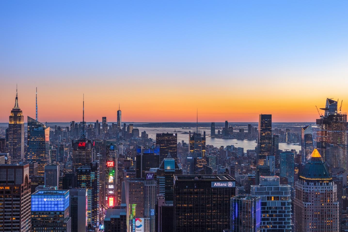 #17 photo, 217 W 57TH Street, マンハッタン Central Park South , NY 10019