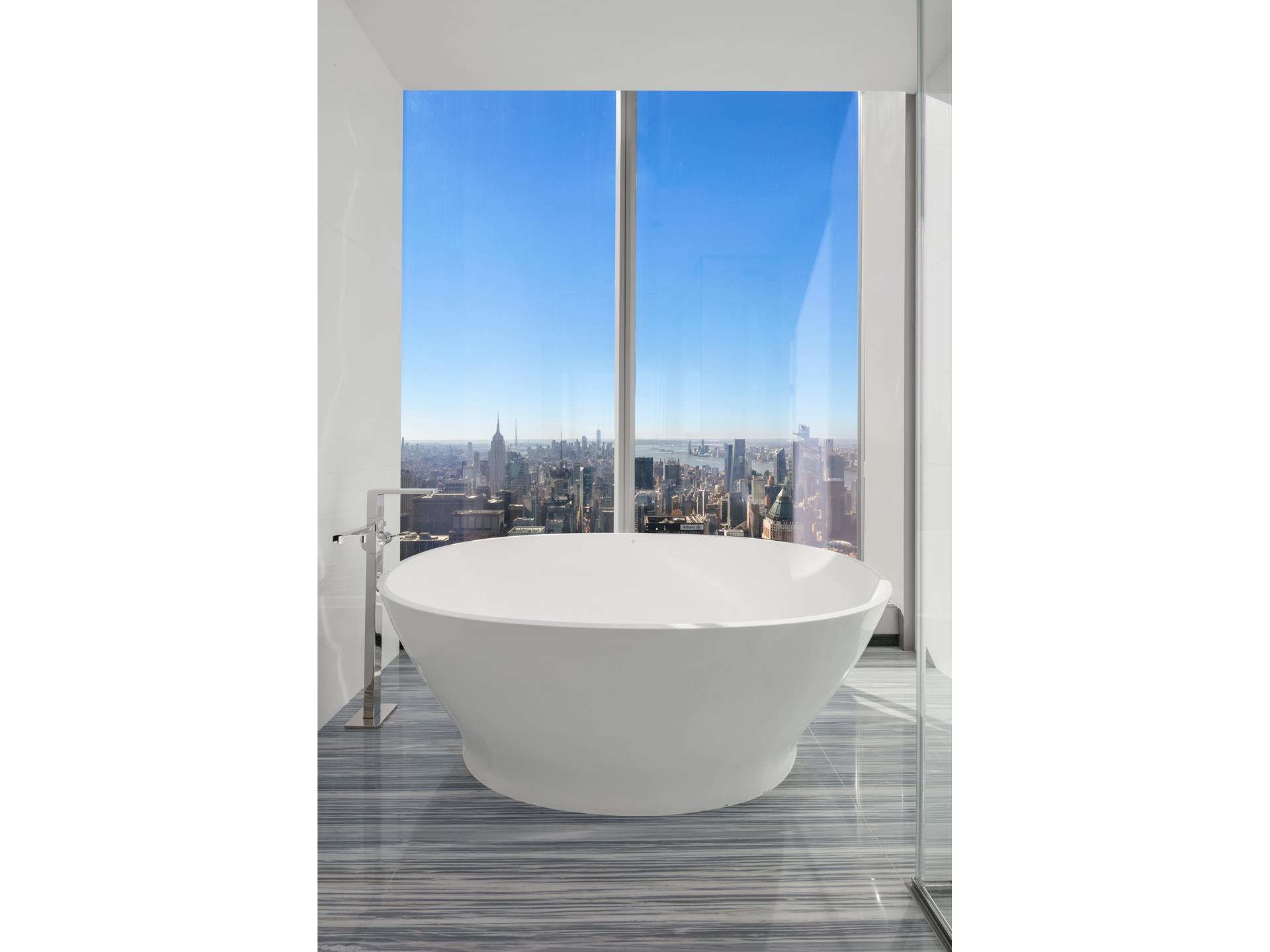 #8 photo, 217 W 57TH Street, マンハッタン Central Park South , NY 10019